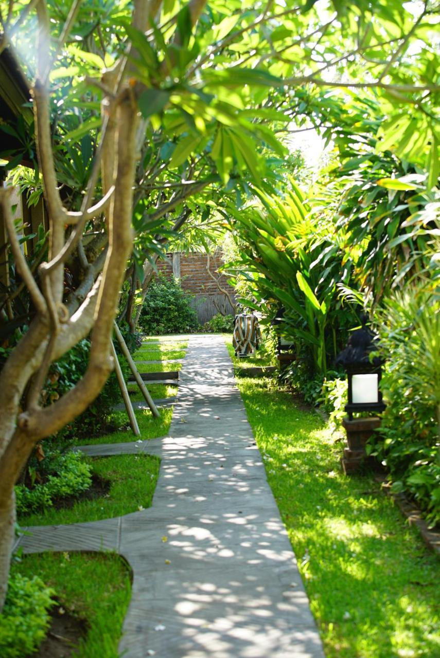 Oma In Pemuteran Bali Apartment ภายนอก รูปภาพ